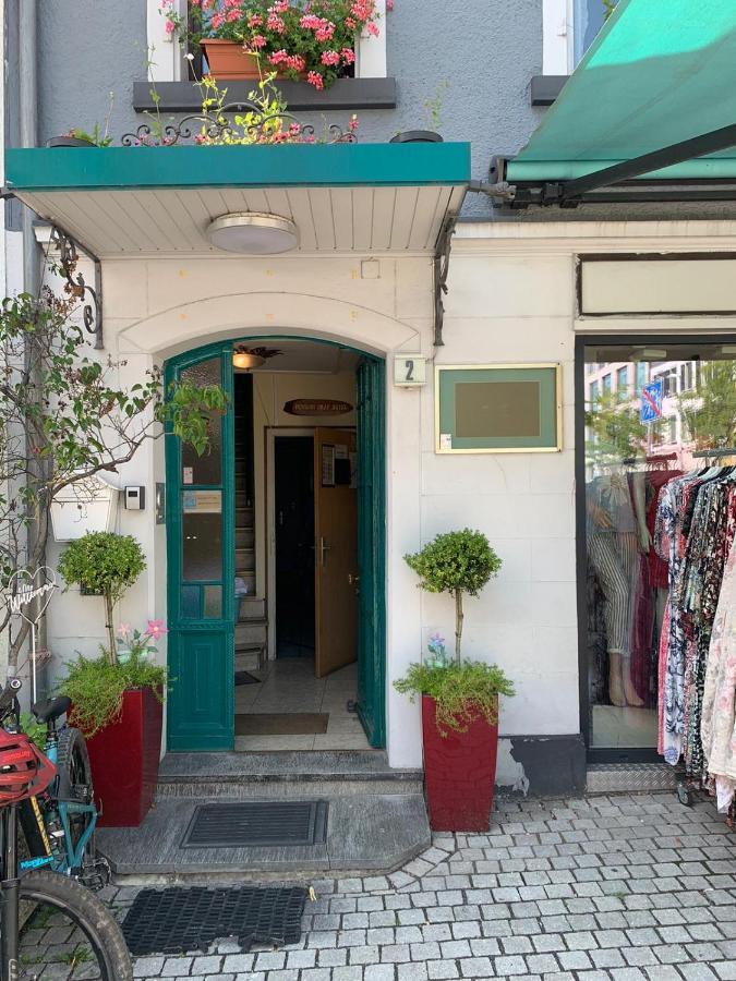 Hotel Pension Graf Konstanz Exteriör bild