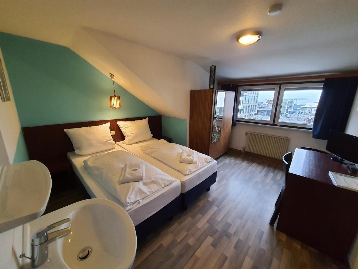 Hotel Pension Graf Konstanz Exteriör bild