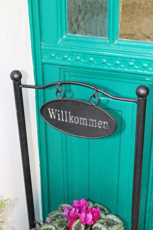 Hotel Pension Graf Konstanz Exteriör bild